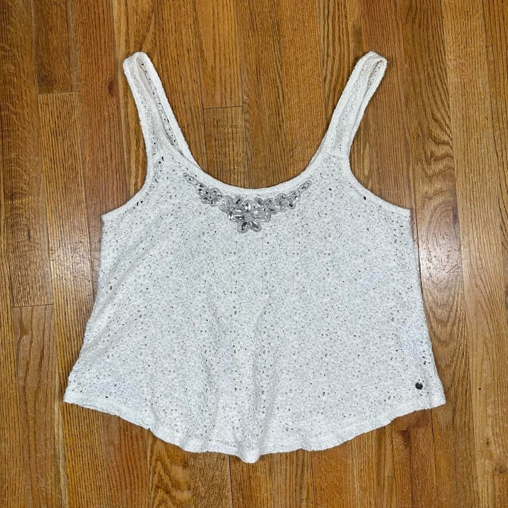 Abercrombie & Fitch white lace tank top with sequin